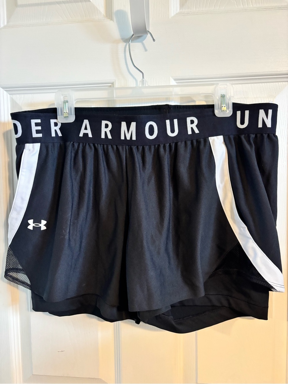 😍Under Armour Women's Black Athletic Shorts SZ XL